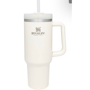 NEW in box Stanley Quencher 40oz Cream